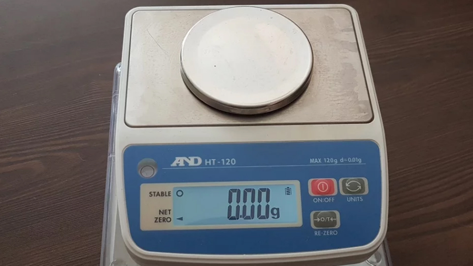 เครื่องชั่งน้ำหนักดิจิตอล AND HT-120